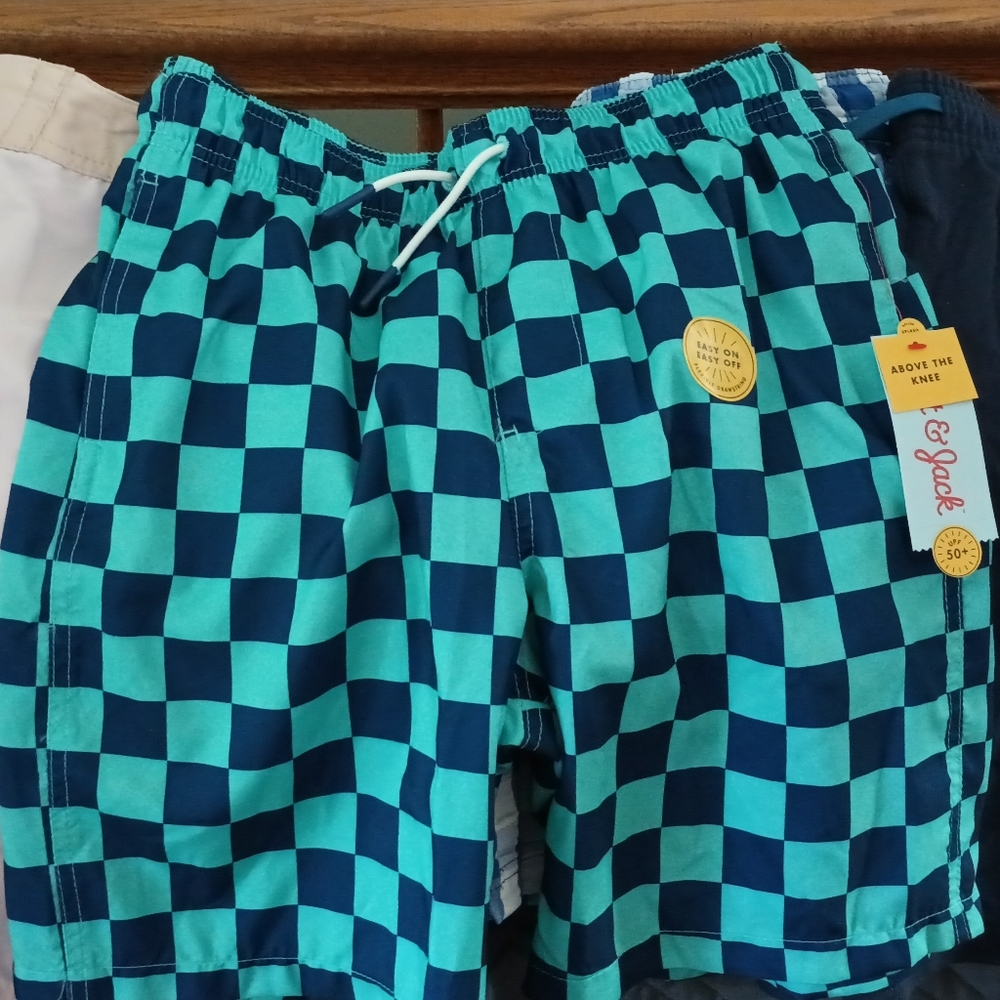 NWT Boys swim trunks (Lot Of 5) L (12/14) Cat & Jack/ all in motion - Picture 3 of 6